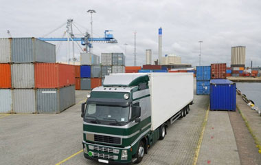 wireless video monitoring solution for mobile vehicles in a freight yard station in Nanjing